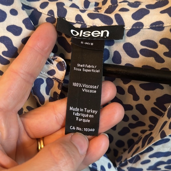 Olsen Light Sand Blouse – Blue Leopard Print – S/M - Picture 2 of 4